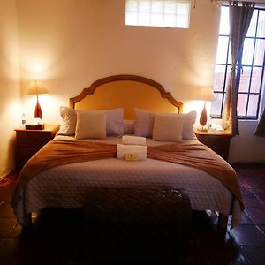 Habitación con Cama King